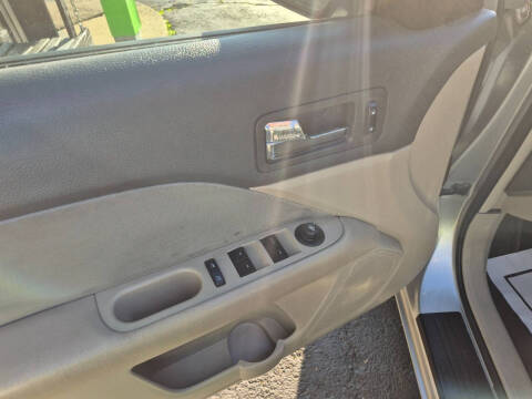 2012 Ford Fusion S