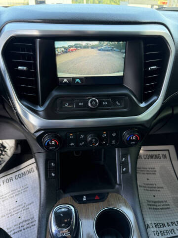 2017 GMC Acadia SLE-2