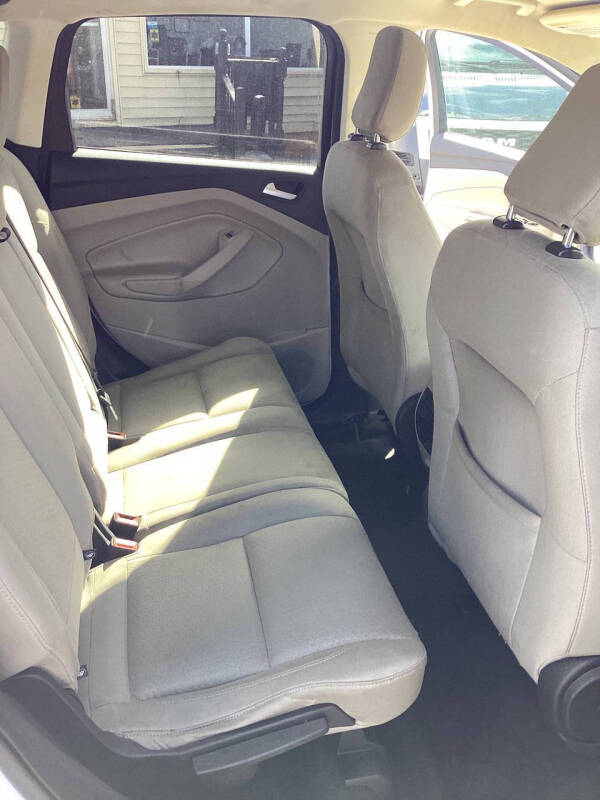 2019 Ford Escape SE
