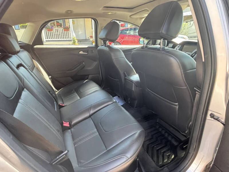 2014 Ford Focus Titanium
