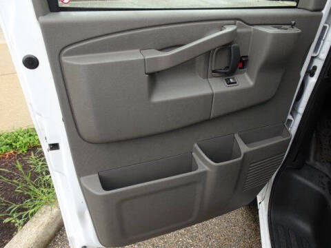 2024 Chevrolet Express 2500