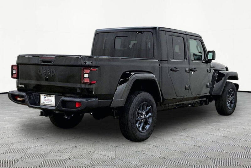 2026 Jeep Gladiator 85th Anniversary Edition