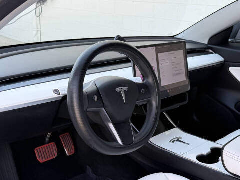 2019 Tesla Model 3 Long Range