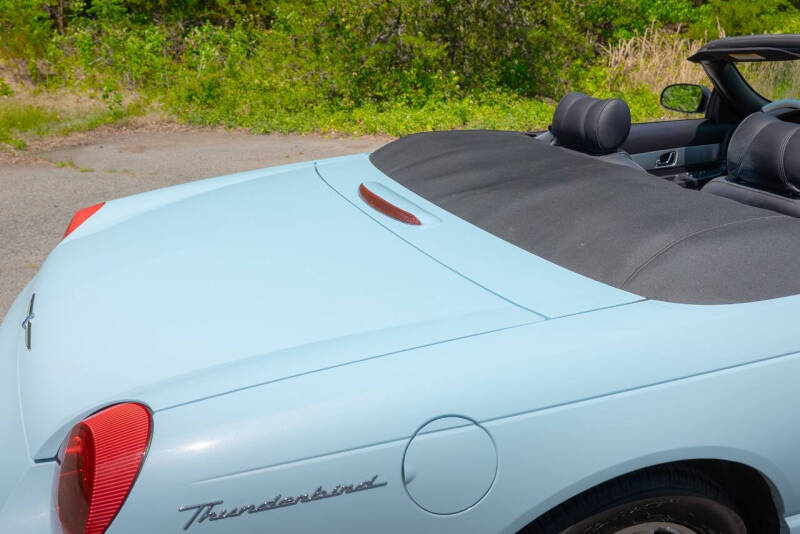 2003 Ford Thunderbird Premium
