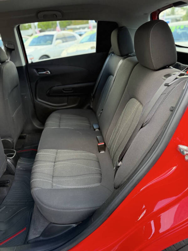 2015 Chevrolet Sonic LT Auto