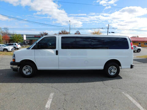 2017 Chevrolet Express LT 3500