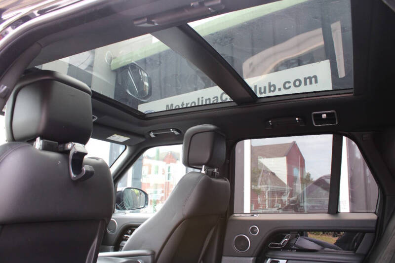 2020 Land Rover Range Rover P525 HSE