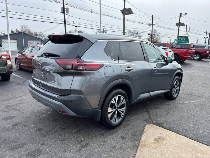 2022 Nissan Rogue SV