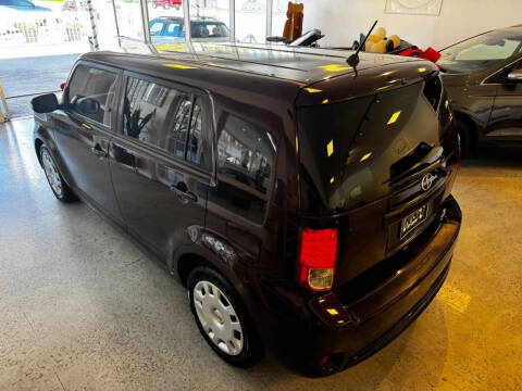2015 Scion xB