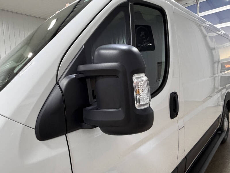 2023 RAM ProMaster 2500 136 WB