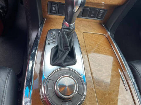 2011 Infiniti QX56