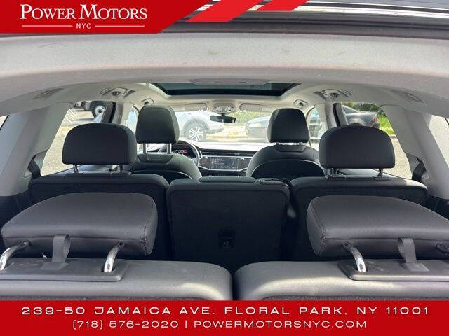 2023 Audi Q7 quattro Premium Plus 55 TFSI