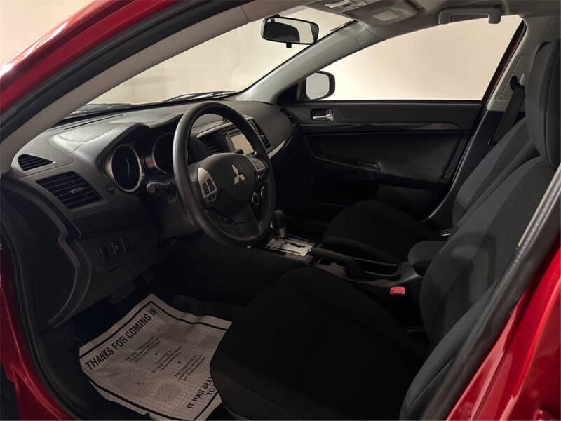 2017 Mitsubishi Lancer ES