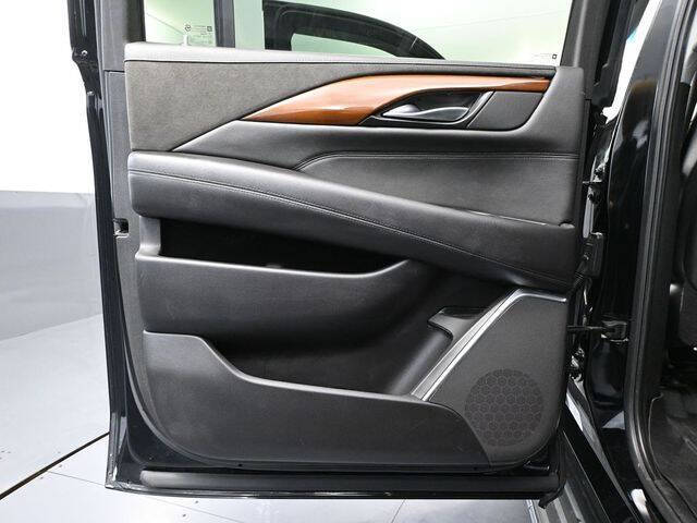 2019 Cadillac Escalade ESV Luxury