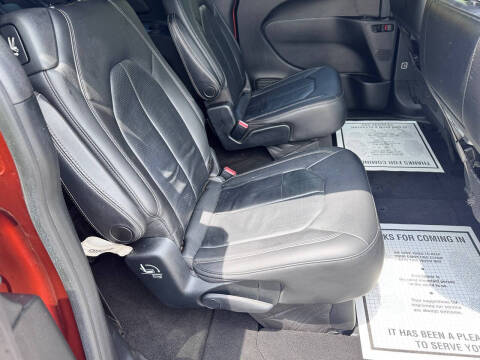 2018 Chrysler Pacifica Touring L