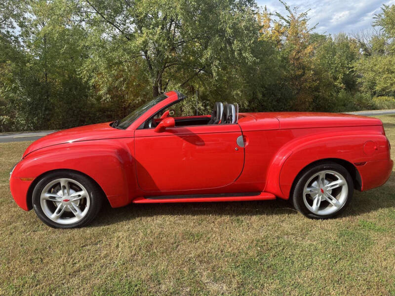 2004 Chevrolet SSR LS