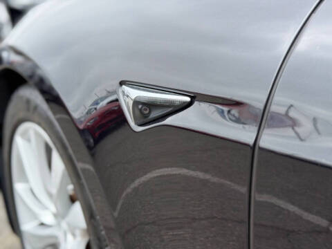2016 Tesla Model S 90D