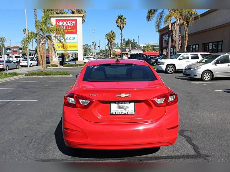 2018 Chevrolet Cruze LS Auto