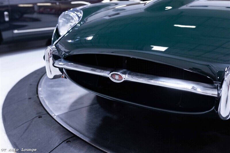 1970 Jaguar E-Type 26