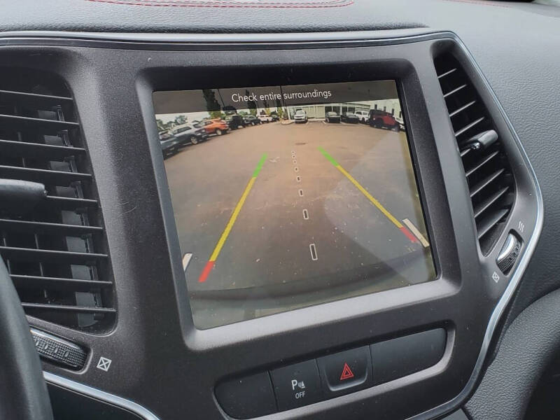 2019 Jeep Cherokee Trailhawk