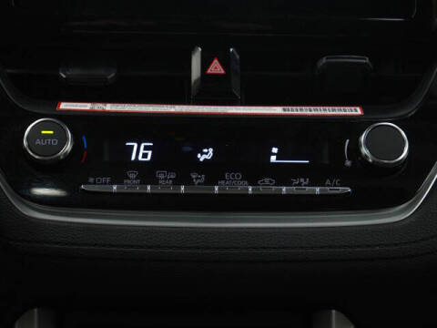 2025 Toyota Corolla Cross LE