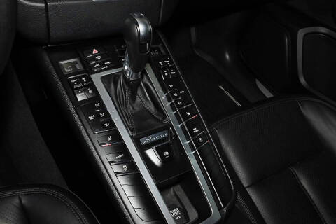 2015 Porsche Macan S