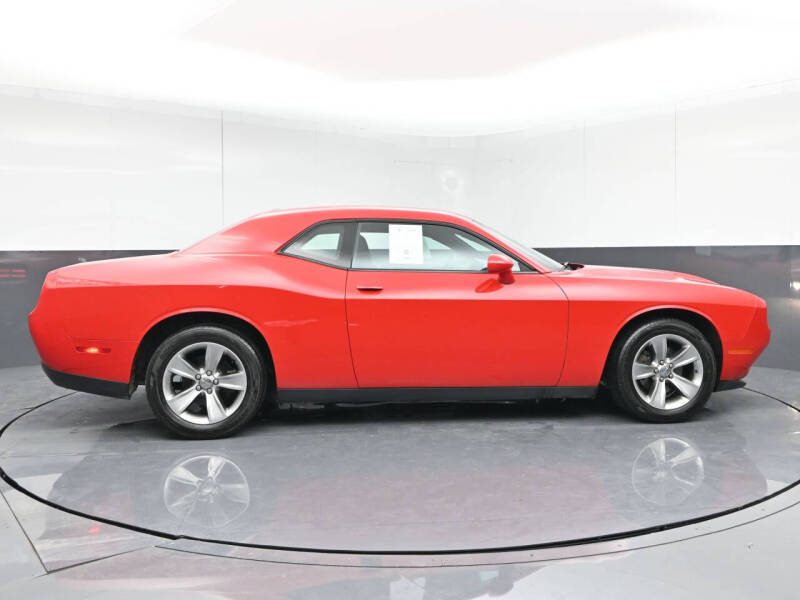 2017 Dodge Challenger SXT