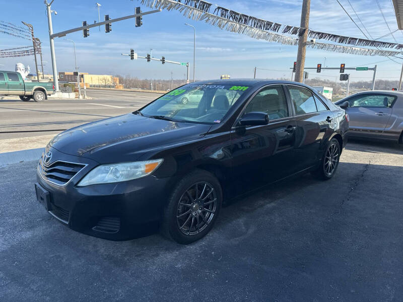 2011 Toyota Camry Base's photo