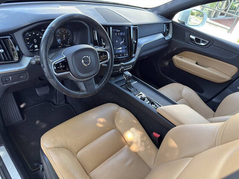 2020 Volvo XC60 35
