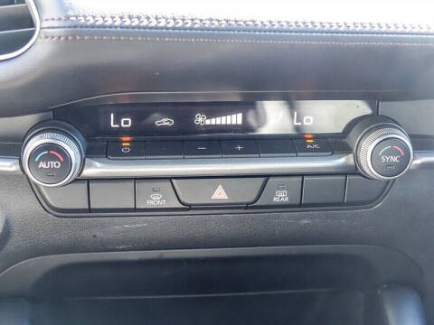 2022 Mazda Mazda3 Hatchback Select