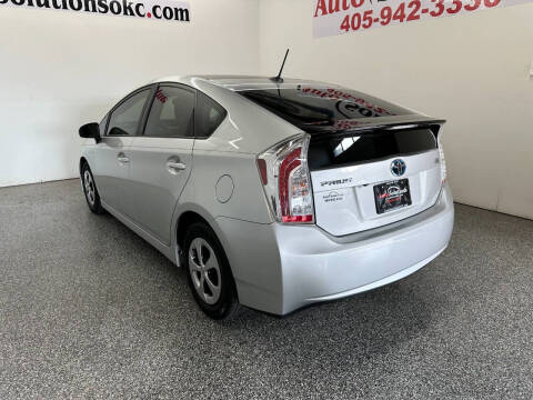 2012 Toyota Prius Two