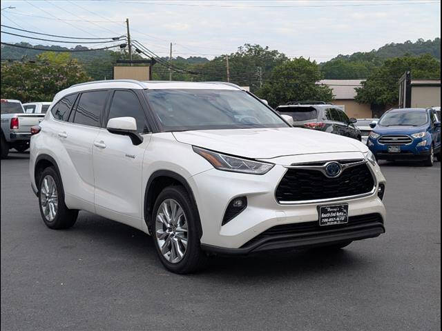 2020 Toyota Highlander Limited's photo