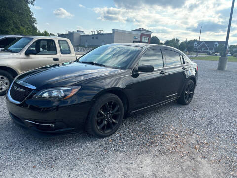 2014 Chrysler 200 for sale at McCully's Automotive - Under $10,000 in Benton KY