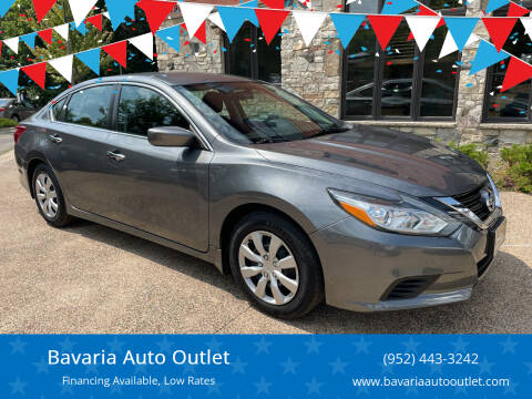 2017 Nissan Altima for sale at Bavaria Auto Outlet in Victoria MN