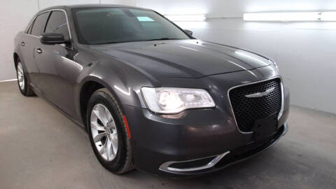 2015 Chrysler 300 Limited