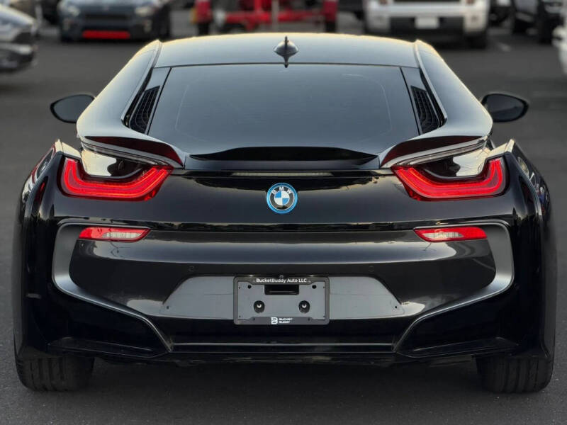 2015 BMW i8