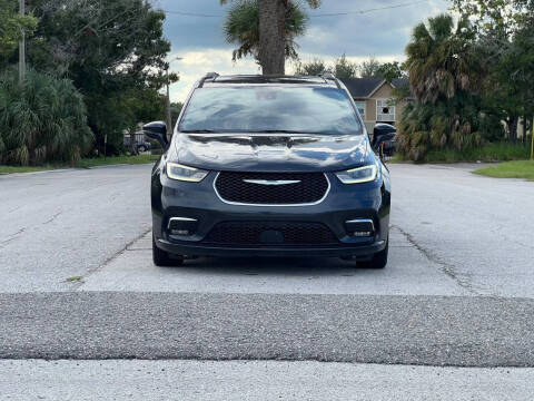 2021 Chrysler Pacifica Hybrid Touring