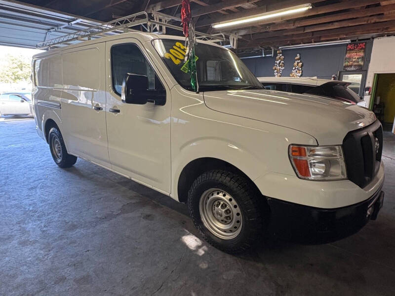 2013 Nissan NV 1500 S