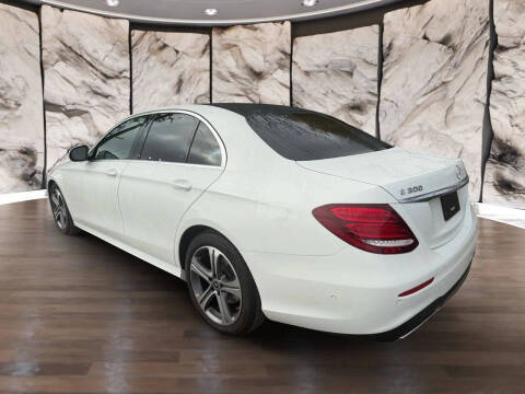 2018 Mercedes-Benz E-Class E 300