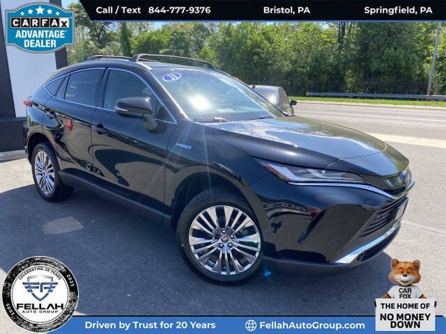 2021 Toyota Venza XLE's photo