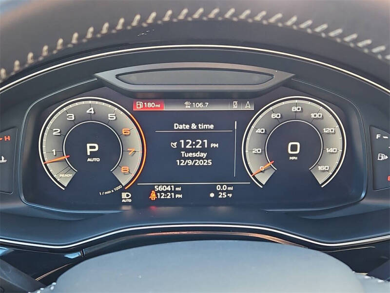 2019 Audi Q8 quattro Premium Plus 55 TFSI