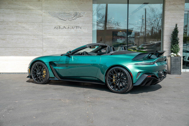 2023 Aston Martin Vantage 2