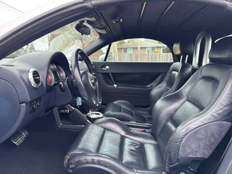 2005 Audi TT 250hp quattro