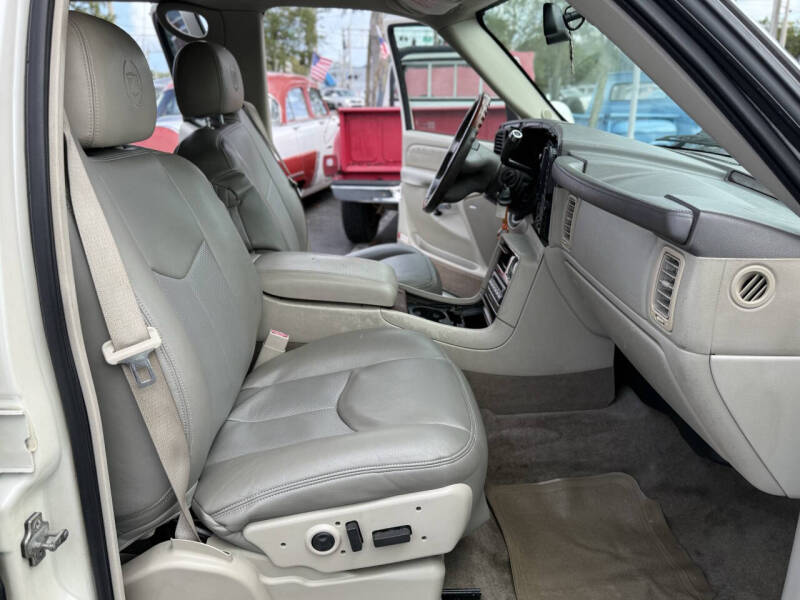 2005 Cadillac Escalade