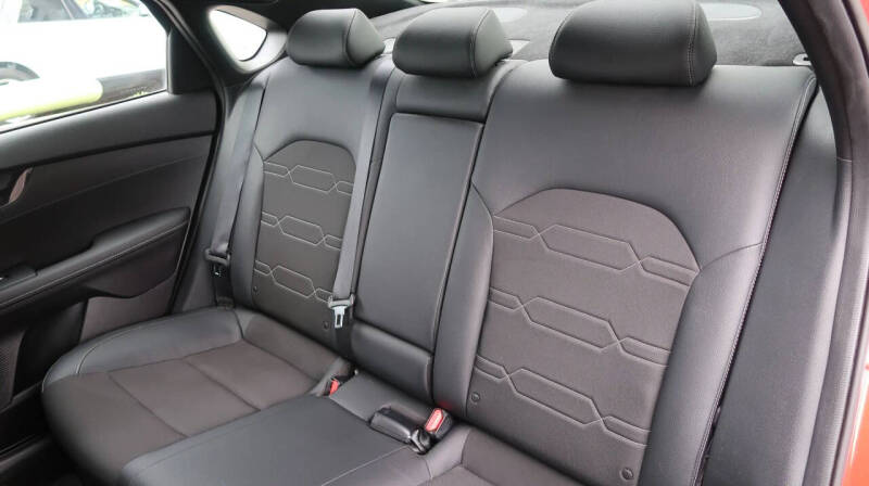 2021 Kia Forte GT Line