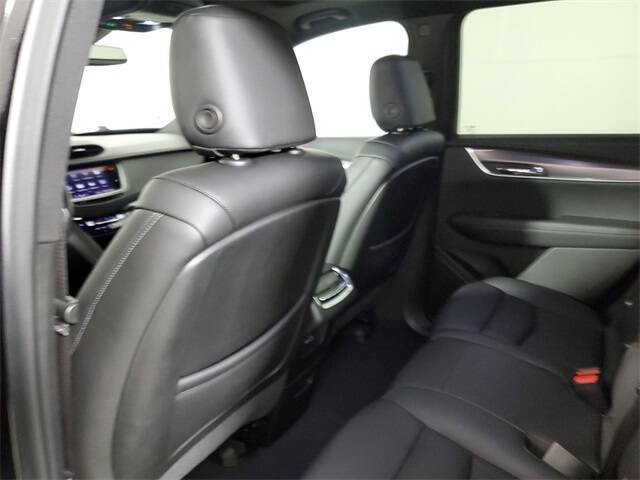 2022 Cadillac XT6 Luxury