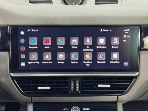 2022 Porsche Cayenne Platinum Edition