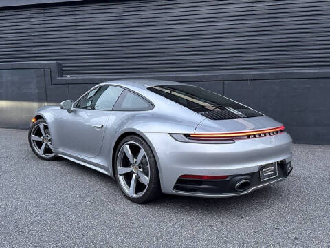 2024 Porsche 911 Carrera