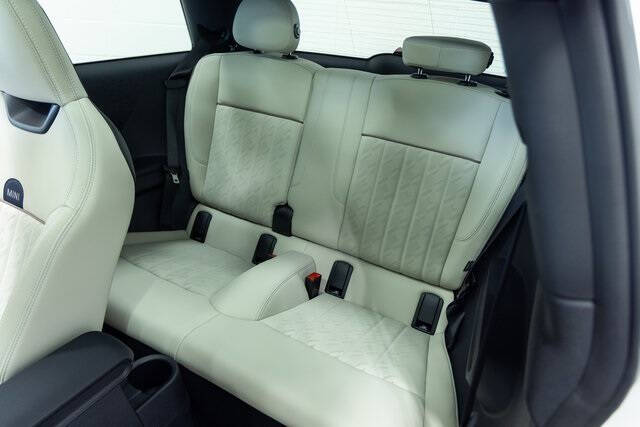 2025 MINI Hardtop 2 Door Cooper S Signature Trim