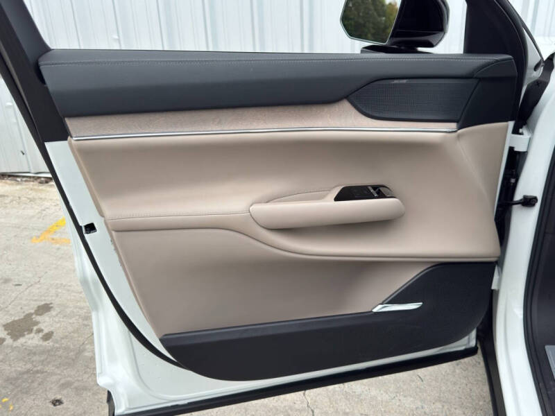 2025 Volvo EX90 Twin Performance Plus 7P